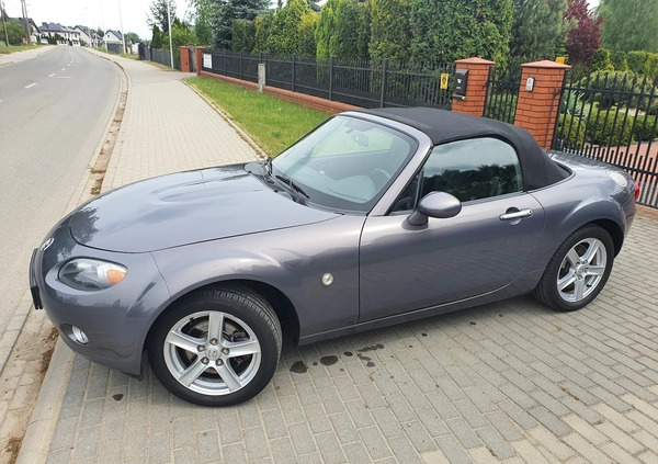 Mazda MX-5 cena 26900 przebieg: 179000, rok produkcji 2005 z Wrocław małe 529